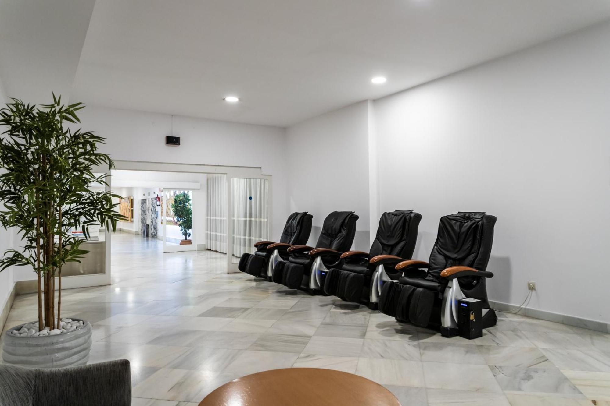 Sur Suites Palmeras 525 Фуэнхирола Экстерьер фото